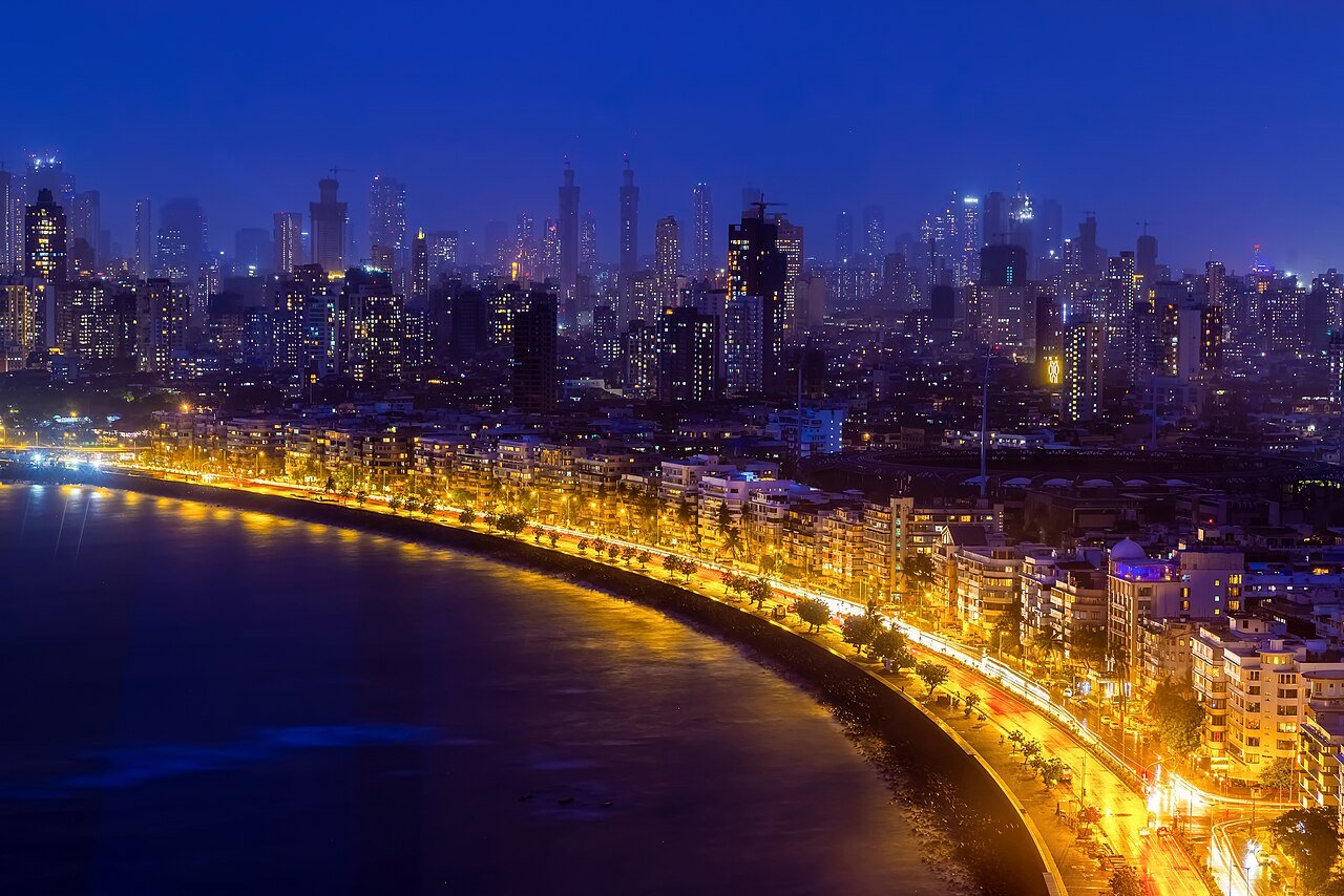 Sea-View Sky Penthouse, Worli